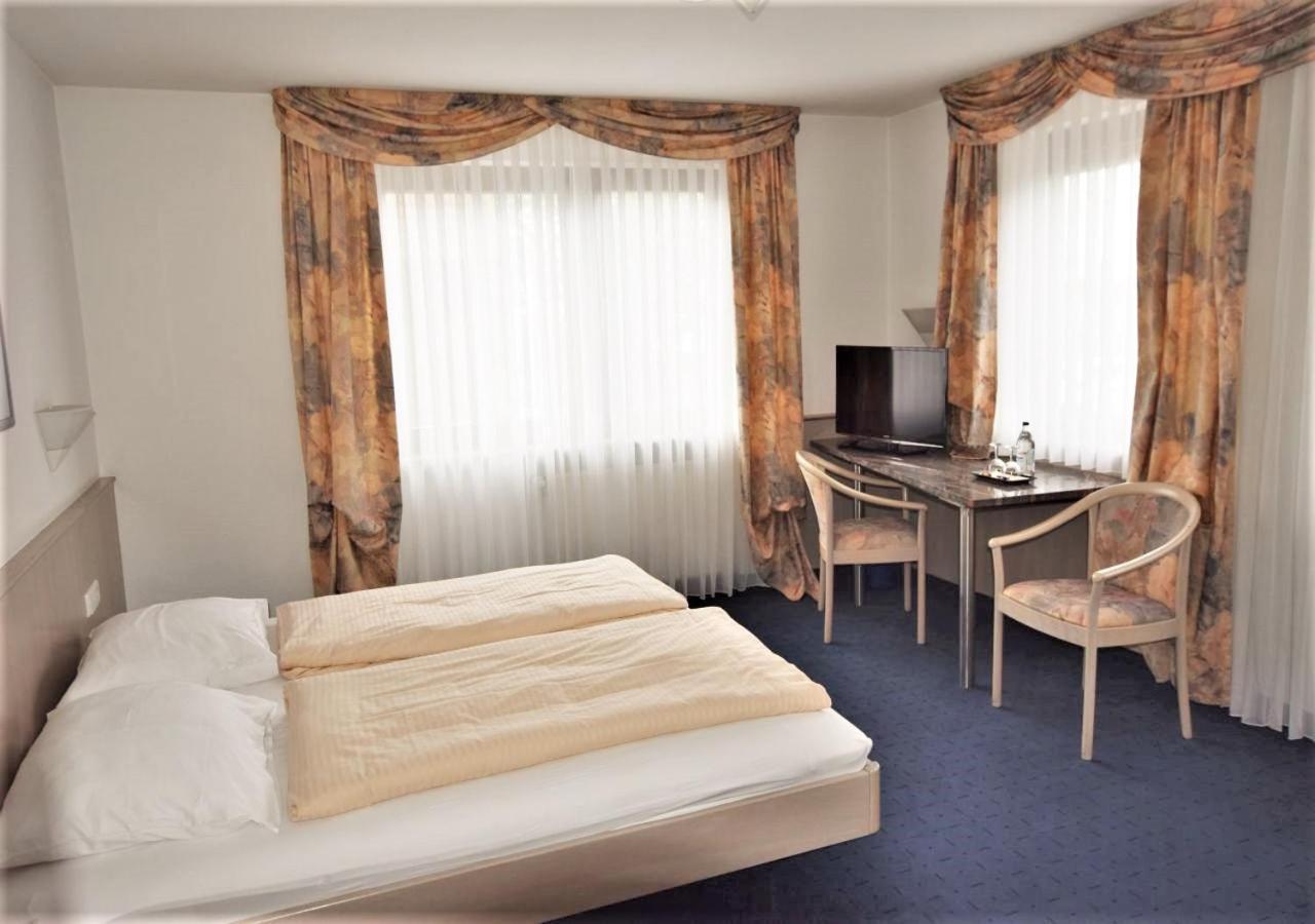 Hotel Alena - Kontaktlos Check-In Filderstadt Exterior foto